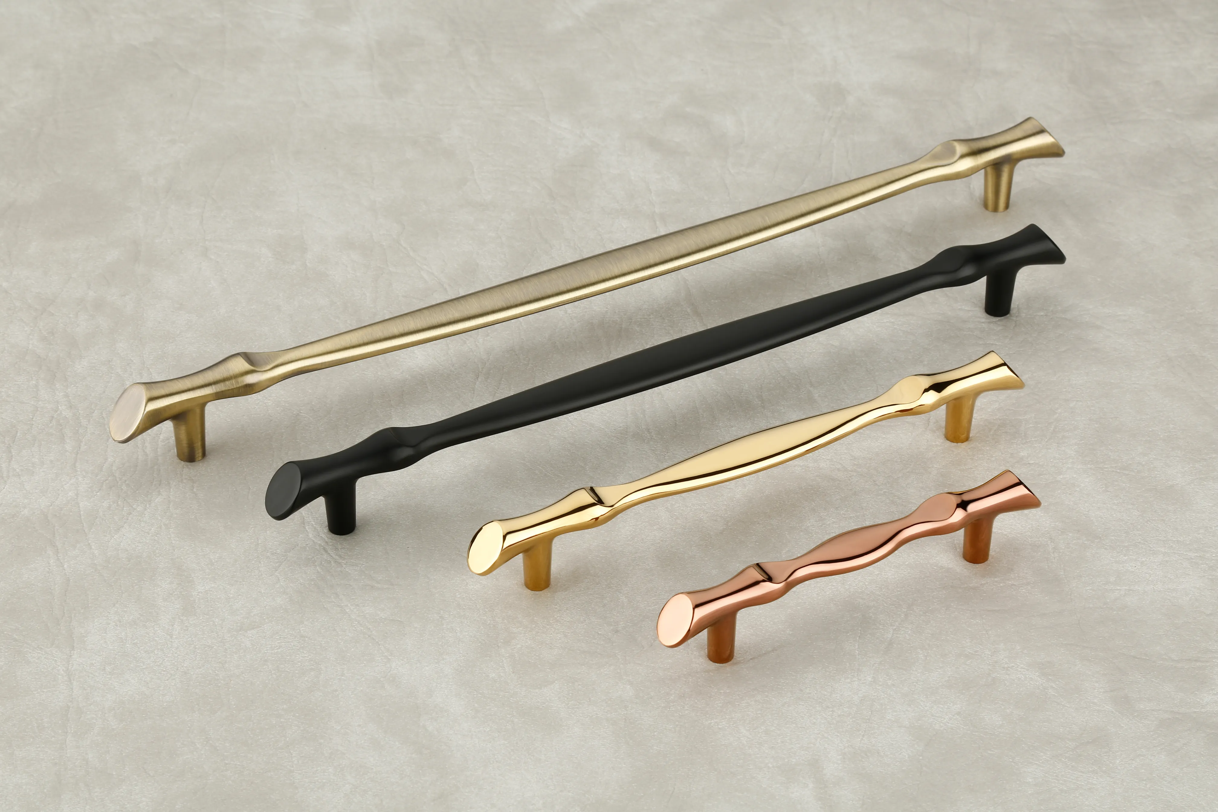 LADY Cabinet Handle